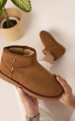 İnce Taban Taba Tüylü Bot