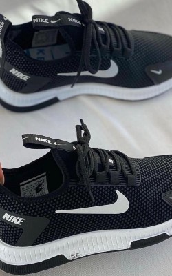 Su Geçirmeyen Sneaker Siyah-Beyaz