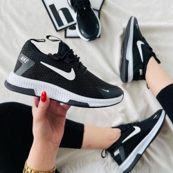 Su Geçirmeyen Sneaker Siyah-Beyaz