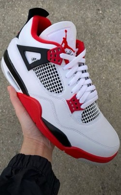 Jordan Retro4 Kırmızı