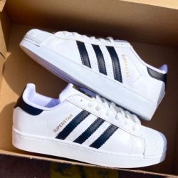 SuperStar Beyaz-Siyah