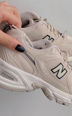 New Balance 530 Bej